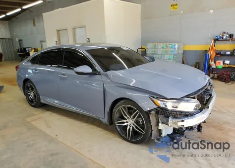 2022 Honda Accord Touring from USA, damaged, VIN 1HGCV2F96NA005576